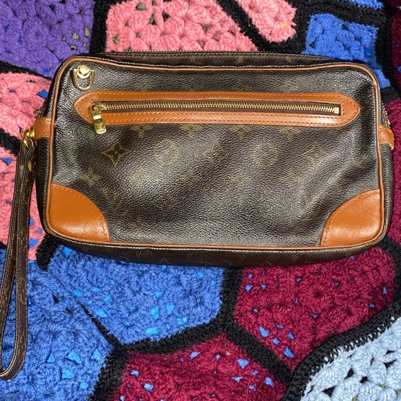 🛑SOLD🛑🎉HOST PICK🎉Beautiful Authentic (SL0942) Louis Vuitton Marley Dragonne - Picture 2 of 16